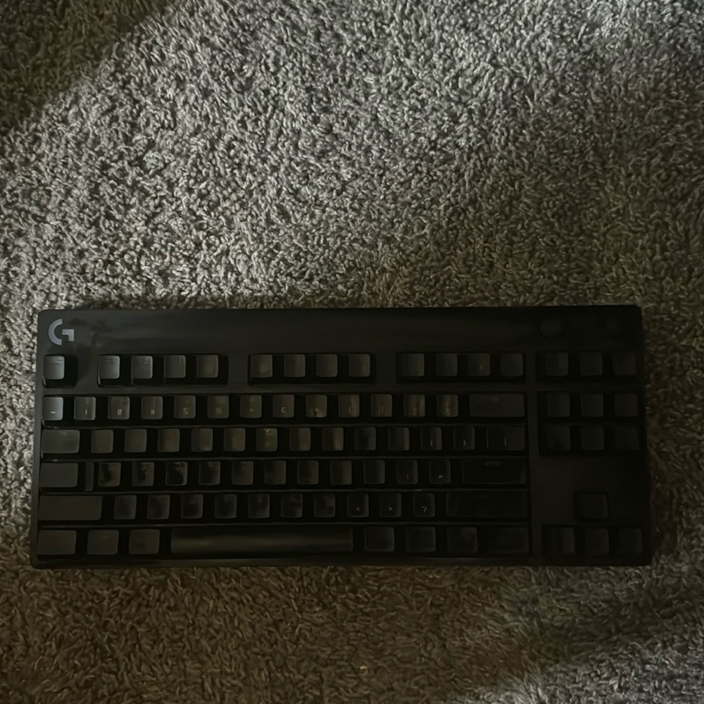 Logitech PRO KEYBOARD gaming keyboard